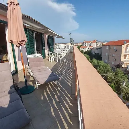 Lam-min * Vodice